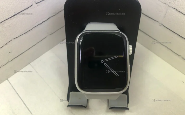 Часы  копия Apple Watch series 8 45mm