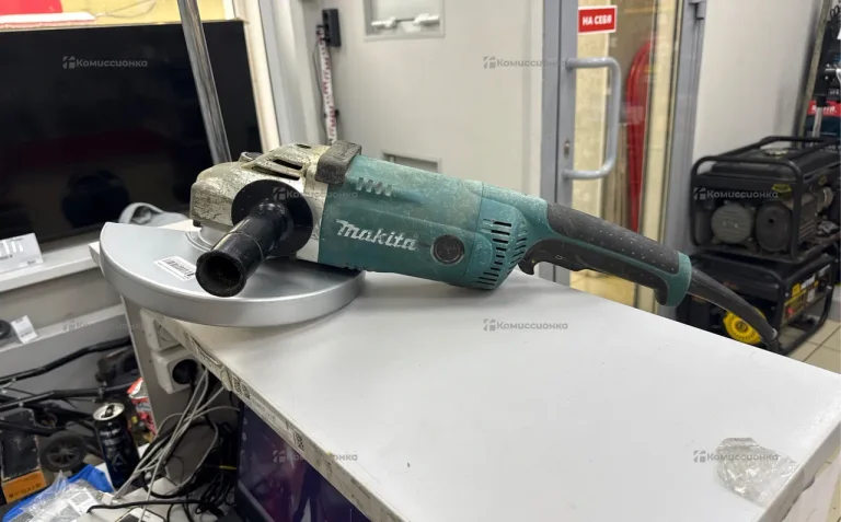 УШМ makita GA9020