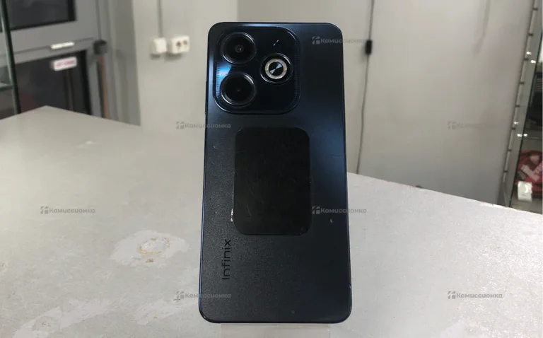 Infinix HOT 40i 8/128 ГБ