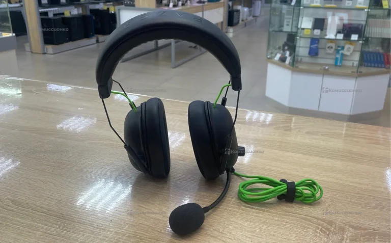 Наушники  Razer Black Shark