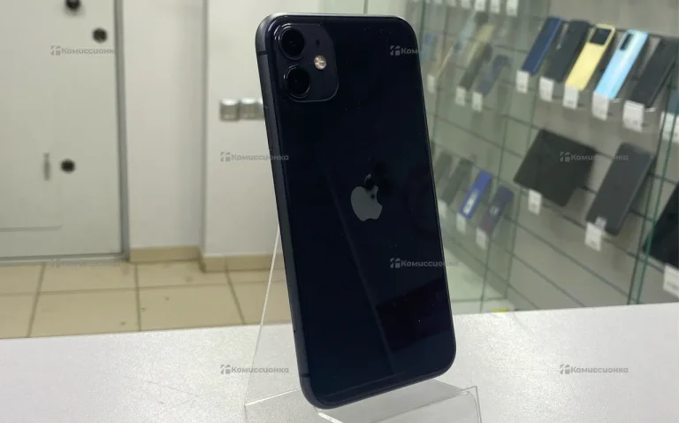 Apple iPhone 11 4/64 ГБ