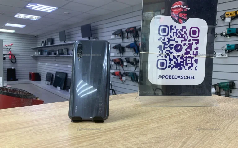 Xiaomi Mi 9 Lite 6/64 ГБ