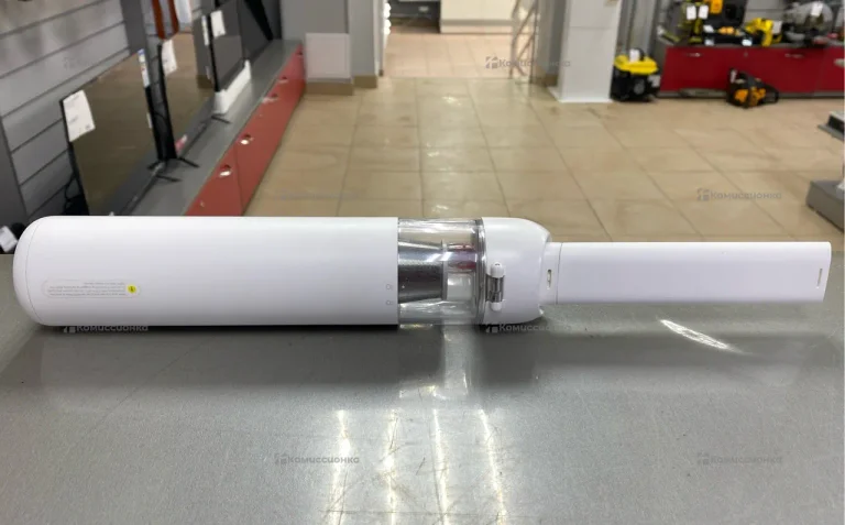 Пылесос  Xiaomi mi vacuum Cleaner mini