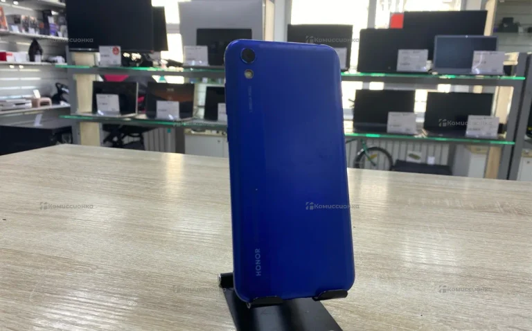 Honor 8s