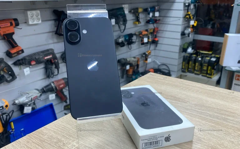 Apple iPhone 16 8/256 ГБ