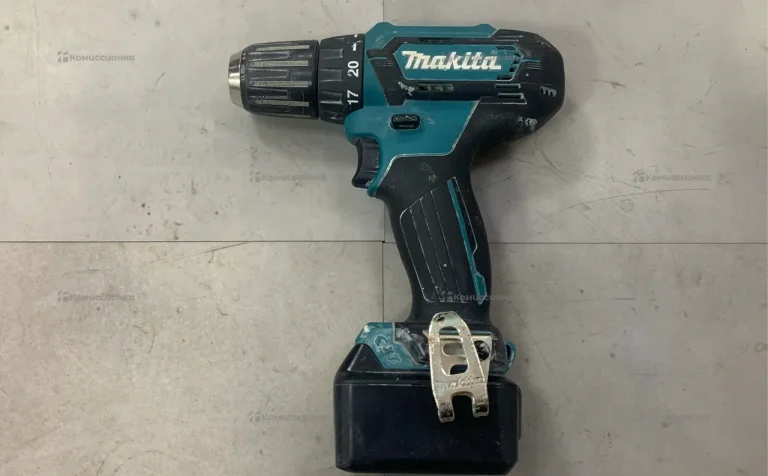 Дрель-шуруповерт makita DF330DWE
