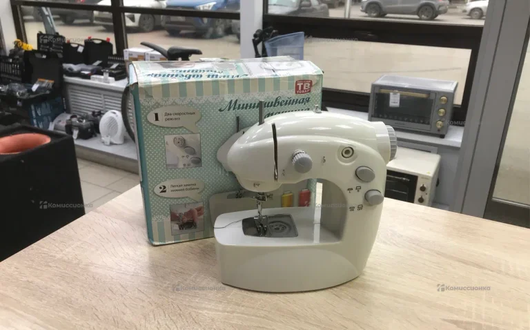 Мини швейная машина  FHSM-203