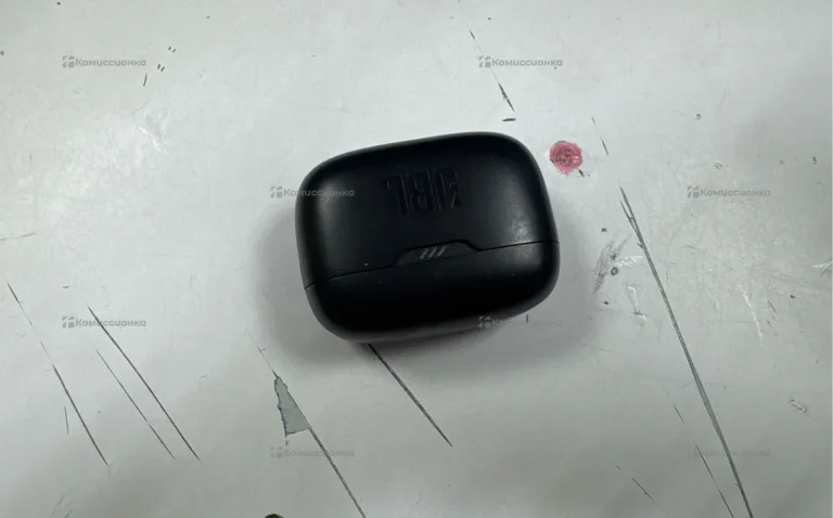 Наушники  JBL 230NC