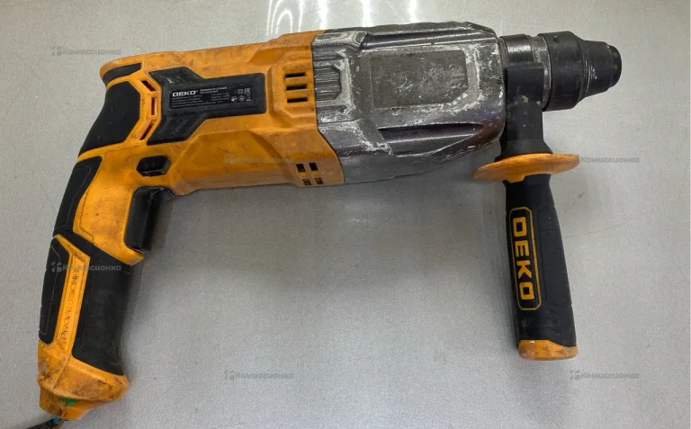 Перфоратор сетевой DKH1350W