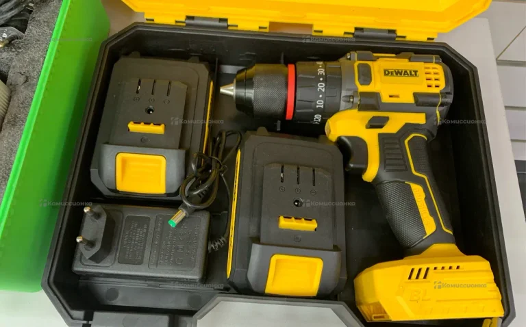 дрель шруповерт Dewalt v реплика