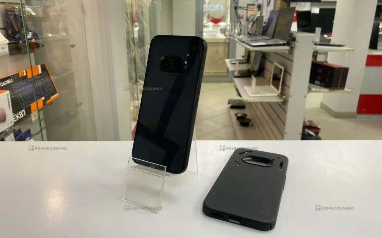 Nothing Phone (2) 12/256 ГБ