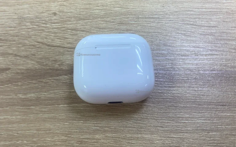 Наушники AirPods 4 без шумоподавления