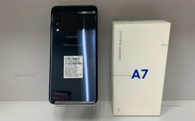 Samsung Galaxy A7 (2018) 4/64 ГБ