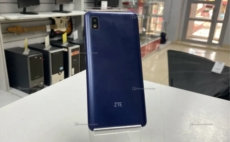 ZTE Blade L210 1/32 ГБ
