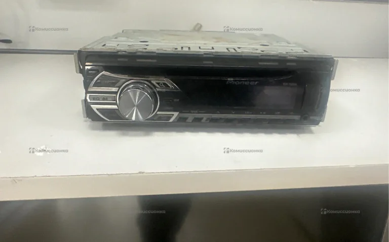 Автомагнитола  Pioner