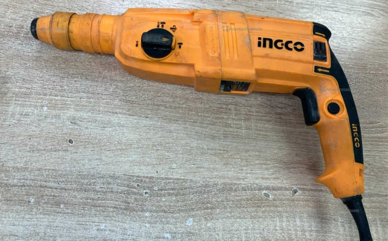 перфоратор Ingco rgh9028