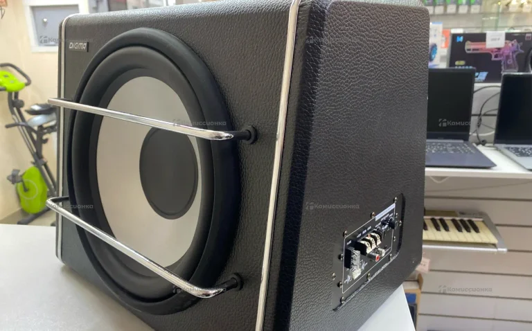 Сабвуфер Активный Digma DCS-120