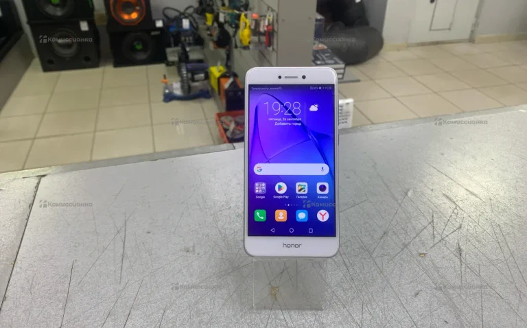 Honor 8 Lite 4/32 ГБ