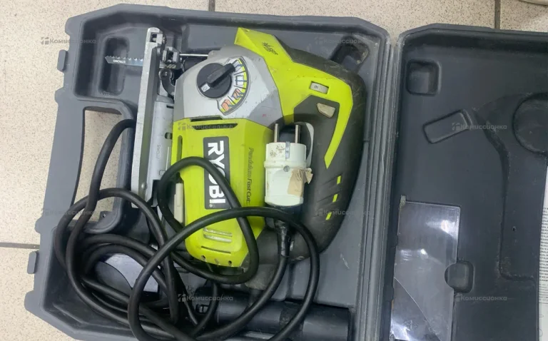 Электролобзик Ryobi EJ-700L