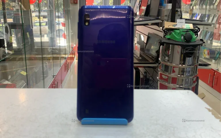 Samsung Galaxy A10 2/32 ГБ