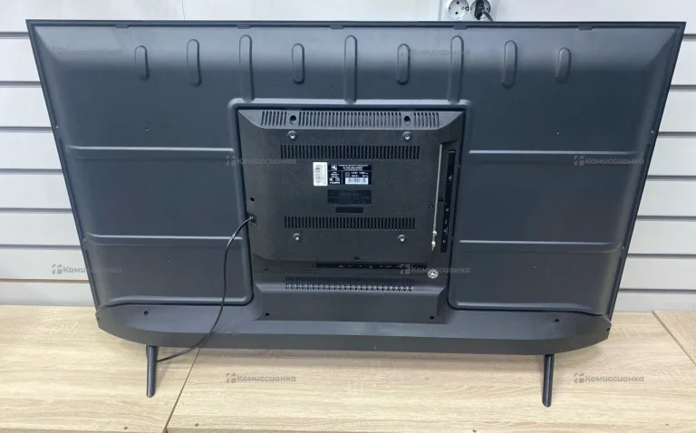 Телевизор HI VHIX-50U169MSY