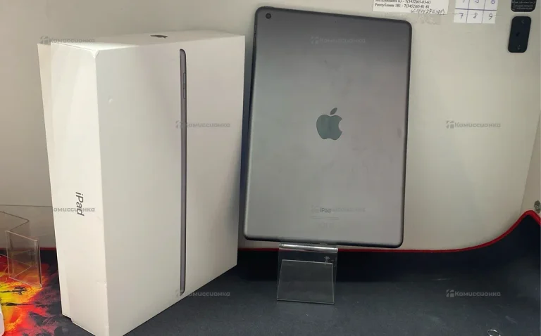 Планшет Apple iPad 8 2020 32GB WIFI