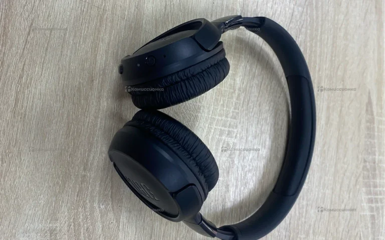 Jbl 520