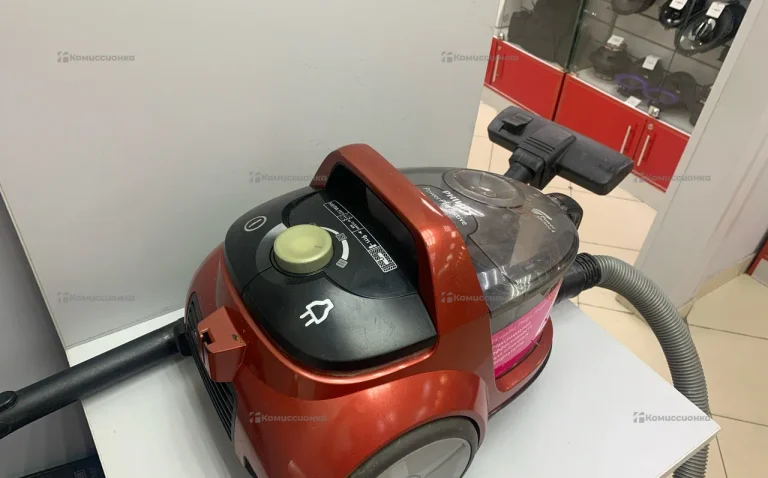Пылесос  Philips FC8632