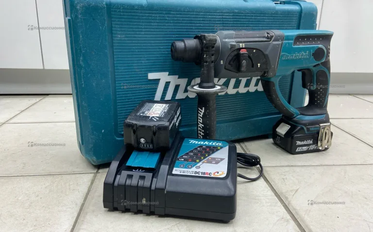 Аккумуляторный перфоратор Makita DHR202RF