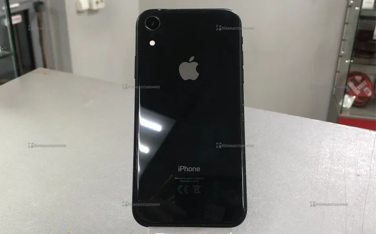 Apple iPhone XR 64Gb