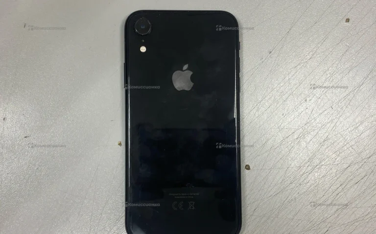 Apple iPhone XR 3/64 ГБ