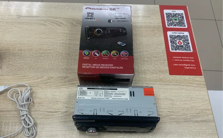 Автомагнитола  pioneer DEH-180HBT