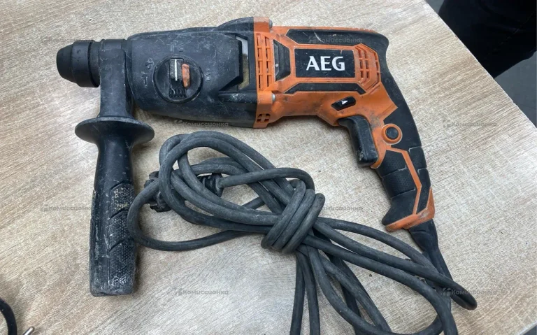 Перфоратор AEG KH 26 E