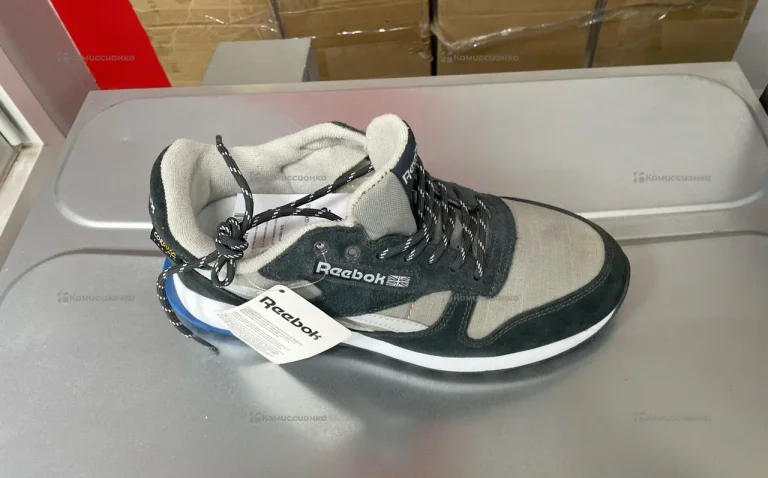 Кроссовки Reebok GX4803 42