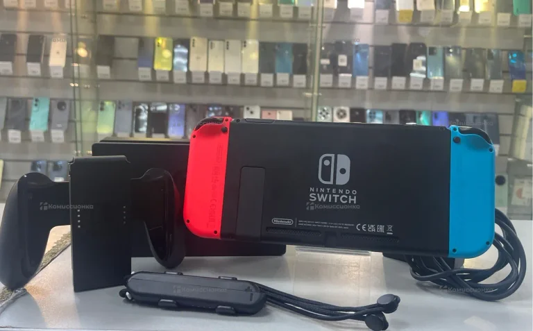 Приставка Nintendo Switch 32GB