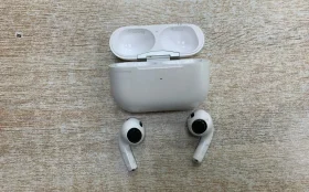 Наушники AirPods Pro 2 Lightning