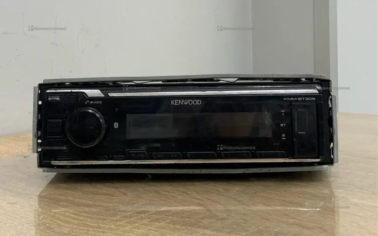Автомагнитола  Kenwood BT305