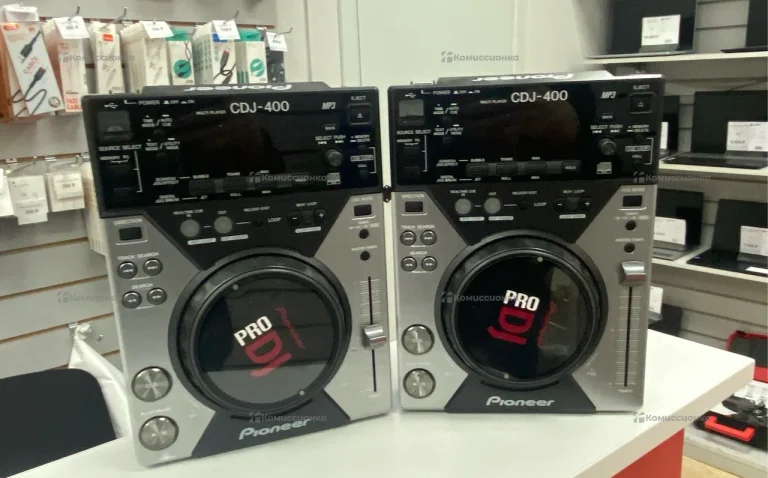 Проигрыватель Pioneer CDJ-400