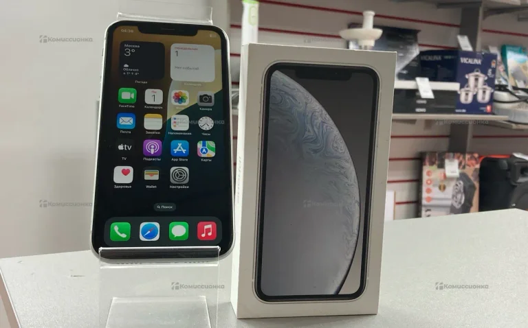 Apple iPhone XR 3/64 ГБ