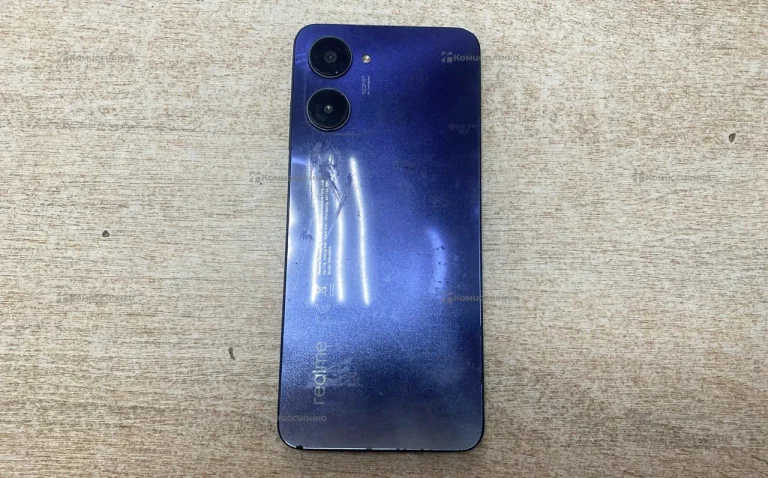 Realme 10 4/128 ГБ