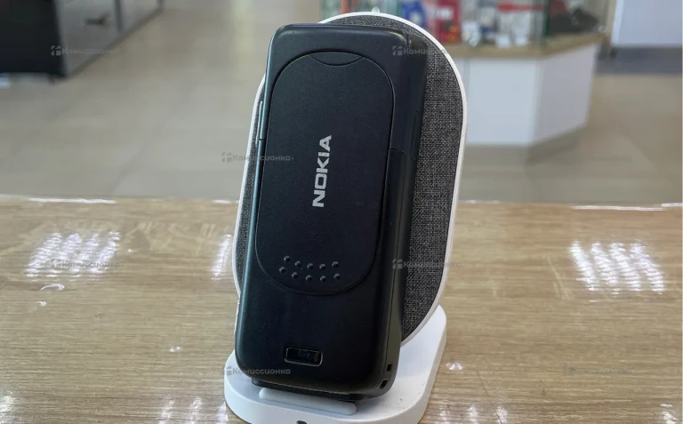 Nokia N73
