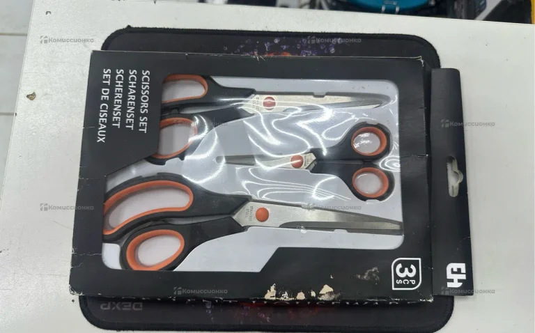 Набор ножниц