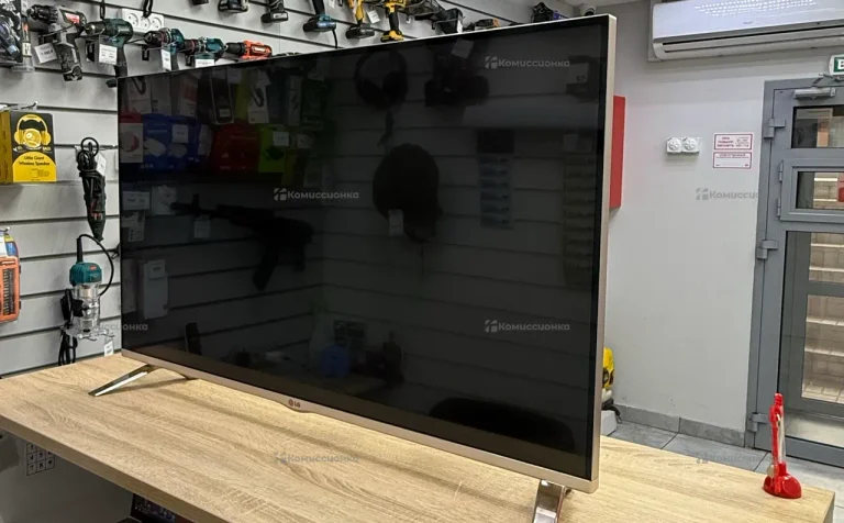 Телевизор LG 42LB671V