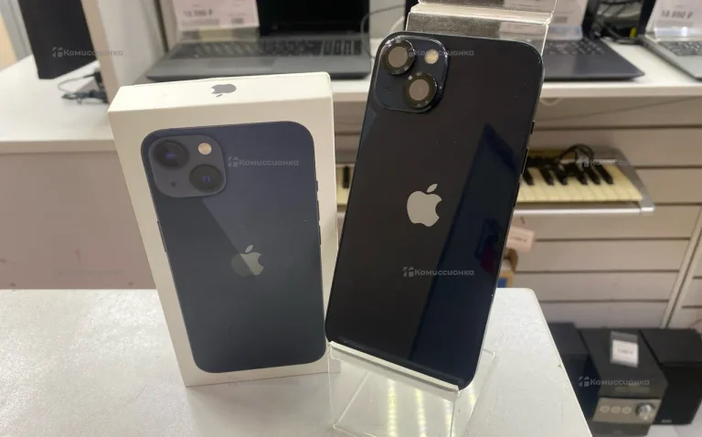 Apple iPhone 13 4/128 ГБ