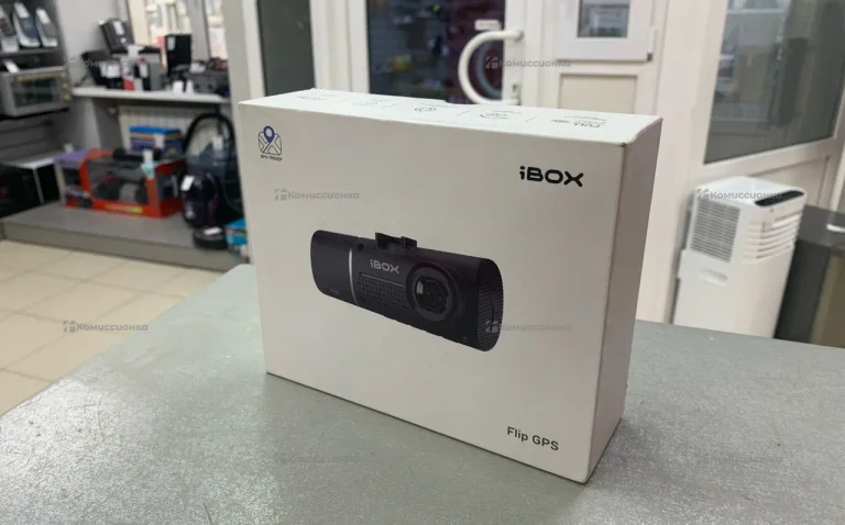 Видео регистратор iBox Flip