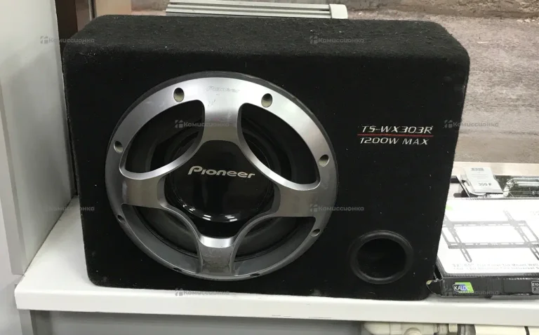 Комплект сабвуфер Pioneer TS-WX303R 1200max + усил