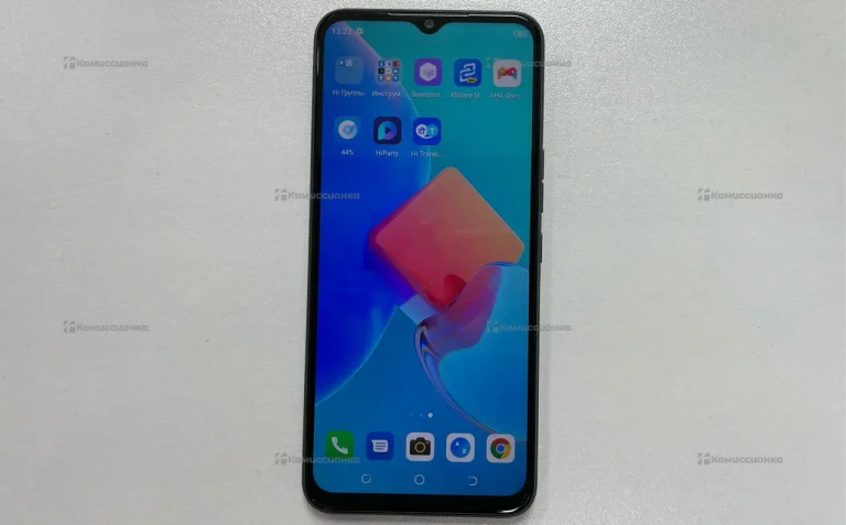 Tecno spark 8c 4 64