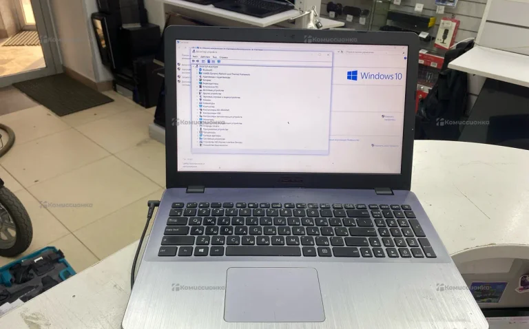 Ноутбук  Asus x542U