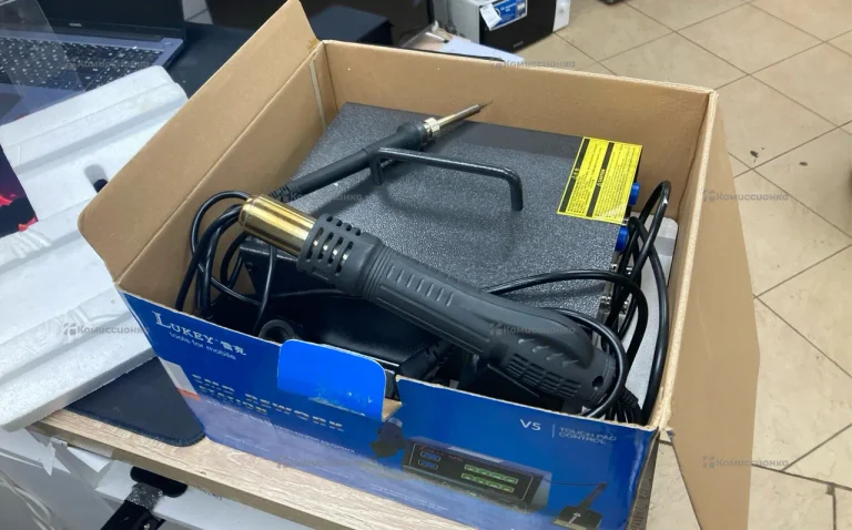 Паяльная Станция Lukey 852D +FAN