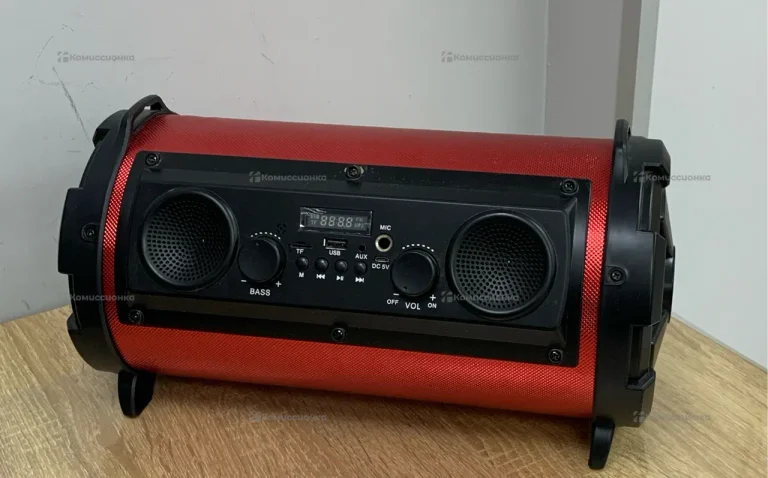 Колонка  красная